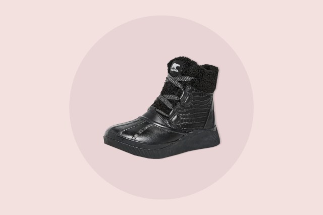 Sorel Out N About Iv Chillz Lux Waterproof Snow Boot